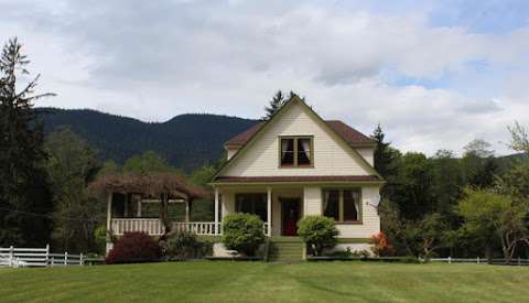 Salmon River Guesthouse